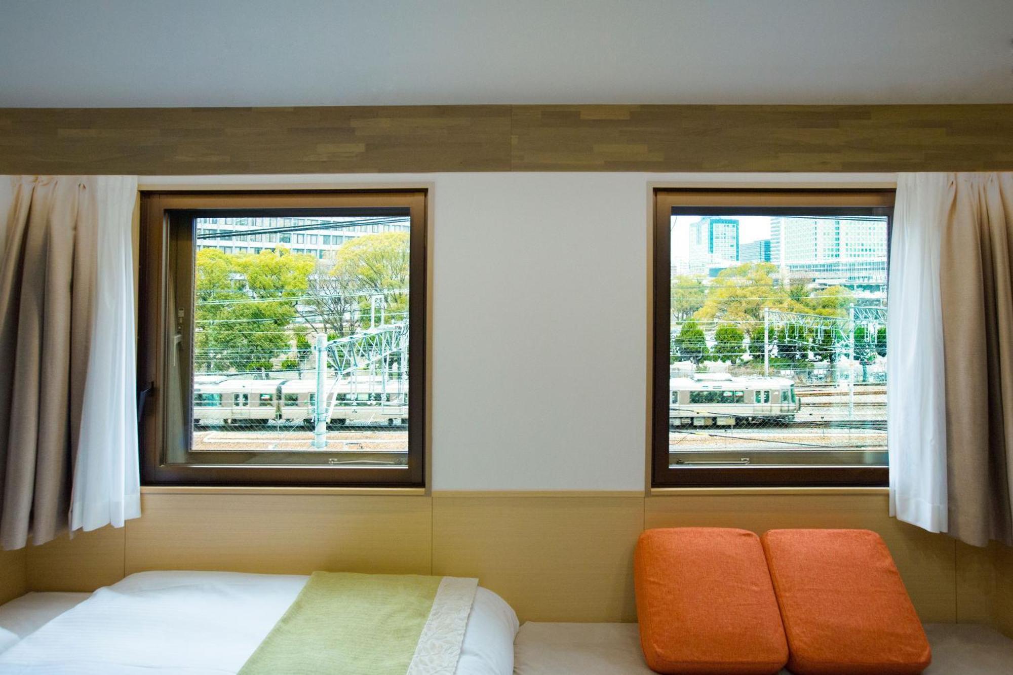 Shin-Osaka Station Hotel Buitenkant foto