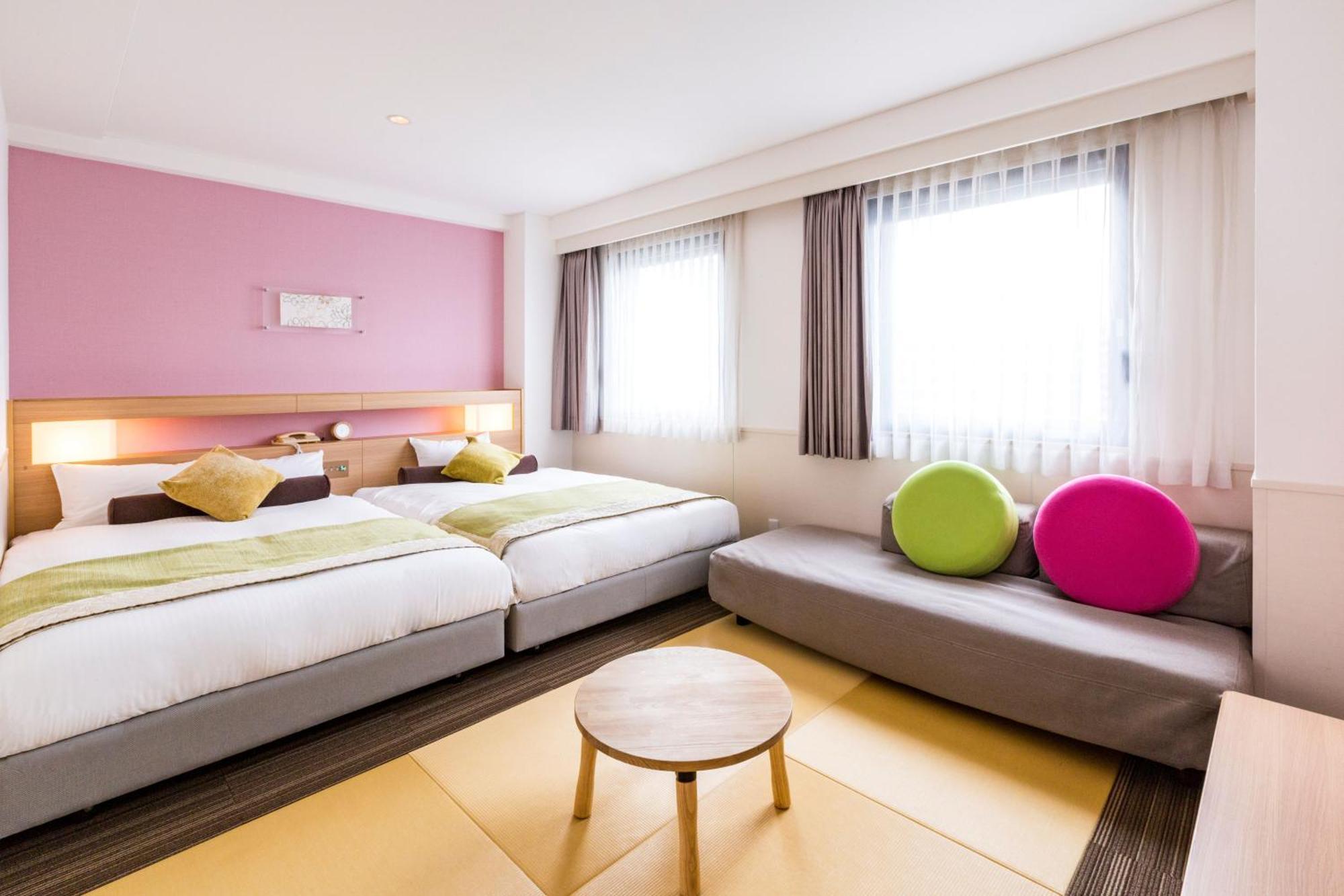 Shin-Osaka Station Hotel Buitenkant foto